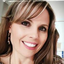 Daniela DELWING-DE LIMA