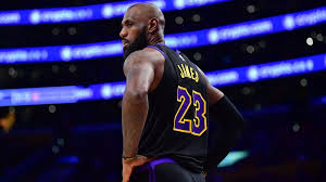 Lakers linked to trade for perfect LeBron James replacement