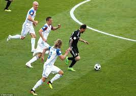 Lionel Messi Fails To Score The Day After Rival Ronaldo S Hat Trick Lionel Messi Messi Fabio Capello