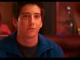 Prom Pact (Featurette)