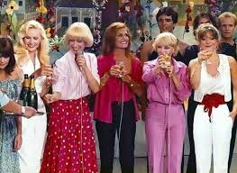 Chantal Goya Michelle Torr Dalida Annie Cordy Et Karen Cheryl Chanteur Immortelle