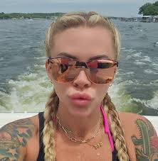 Darla Boyer's Instagram, Twitter & Facebook