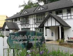 Mountain hotel with indoor pool, near cameron highland butterfly farm. English Cottage Agro Technology Park Mardi Cameron Highlands Tanah Rata Malaysia Lets Book Hotel