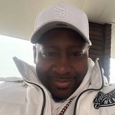 Comment “WIN” to enter the $100K giveaway and get your invite to the FREE  training this Sunday (April 13th)! ✓💰 1 Tag = 1 Entry (Unlimited Entries  Available)