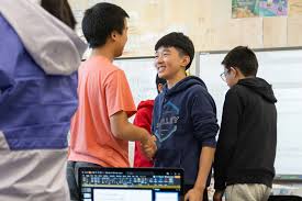 🌏🗣️ Tyee middle school's Chinese class is going green — in Mandarin! 💬  To recognize Earth Month, students in Sun Burford's classes explored ways  we can all help the planet through writing,