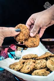 Masala Mathri Spicy Indian Crackers Fried And Baked Recipe Diy Food Recipes Mathri Recipe Diy Easy Recipes