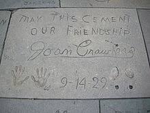 As i said at the ceremony, i thought hollywood wouldn't give me this opportunity until the city poured a new sidewalk in front of my home! what an incredibly deserved honor! List Of Grauman S Chinese Theatre Handprint Ceremonies Wikipedia