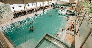 Arsenal park unitate militara de vacanta. Topul Parcurilor Acvatice Deschise In Sezonul Rece Din Romania Editia De Dimineata