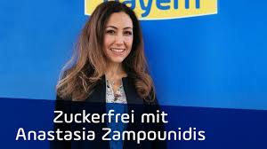 Maybe you would like to learn more about one of these? Das Passiert Wenn Du Keinen Zucker Mehr Isst Anastasia Zampounidis Youtube
