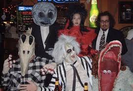 Hellocosplay provides beetlejuice cosplay costumes, beetlejuice outfits, beetlejuice suits. Fantastic Group Costumes Group Halloween Costumes Beetlejuice
