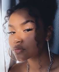 Falling Through The Cracks: Why Some Students Aren't Succeeding in Online  Learning