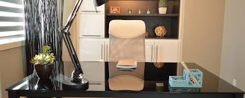 Desain interior adalah perencanaan tata letak ruang dalam sebuah bangunan. Design Interior Kantor Yang Membuat Karyawan Betah Arte Living Interior