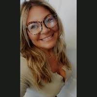 Tania Griffith's Instagram, Twitter & Facebook