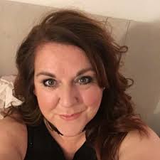 Clair Logan (@clairlogan)