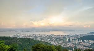 Bukit bendera (4 februari, 2017) english bukit bendera ialah bukit peranginan yang paling tua di malaysia. Penang Hill Bukit Bendera Visit During Penang Trip Huislaw Com