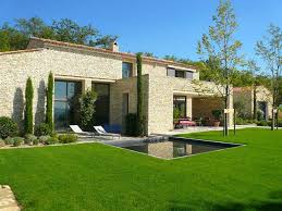 Villa Contemporaine Gordes Maisons A Louer A Gordes Maison Maison D Architecture Maison En Pierre