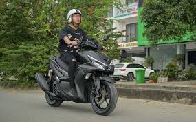 Xe yamaha nvx 155 abs. Tren Tay Yamaha Nvx 155 Vva 2020 Gia 53 Triá»‡u Co Káº¿t Ná»'i Vá»›i Smartphone Tinh Táº¿