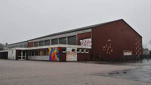Wasserschaden Am Wochenende Stadt Papenburg Sperrt Beide Sporthallen Der Michaelschule