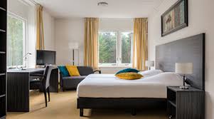 Stay at bed & bike de hofstee from $121/night, b&b de galeriet giethoorn from $175/night. Offizielle Website Fletcher Hotel De Eese Giethoorn