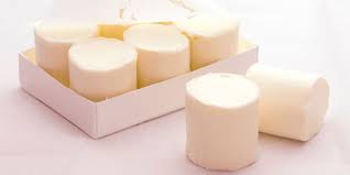 Epingle Par Chris Gt Sur Aides Bases Culinaires En 2020 Recettes De Glaces Maison Petit Suisse Recette Glace