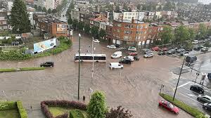 Jun 08, 2021 · le port du masque ne sera plus obligatoire à partir de mercredi en région bruxelloise à l'exception de lieux fort fréquentés définis par les communes de la capitale. Des Orages Frappent Le Pays Plusieurs Endroits Inondes Surtout A Bruxelles Videos Rtl Info