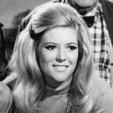 Meredith MacRae
