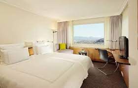 swissotel zurich hotel zurich switzerland agoda com hotel luxury accommodation contemporary room
