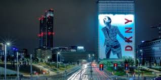 Έκλεισε και στα δύο ρεύματα! Odhgos Gay Milan 2021 Mpar Klamp Saoynes Kai Alla Travel Gay
