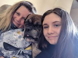 This is my Beefy Boy. He had heart failure 😭. I miss him so much 💔