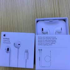 100 Original Quality Lighting Earbuds In Ear Headphone For Iphone 7 Iphone 8 Earphone Super Bass Headset For Iphone X 11max China Boat Earphone And Headphone Price Made In China Com