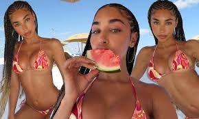 Chantel Jeffries puts her toned figure on display in a tiny string bikini |  Daily Mail Online