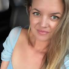 Jill Noel (@miss.jillnoel) • Threads, Say more