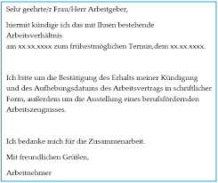 Inhalt des kündigungsschreibens neben der papierform und einer eigenhändigen unterschrift mit dem vollständigen namen muss die kündigung vor allem eindeutig klar machen, dass es sich um eine kündigung handelt. Arbeitnehmerkundigung Vorlage Fristen Anspruche