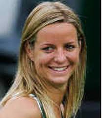 In dit programma strijden 15 mannen om haar hart. Elke Clijsters Trouwt In Het Geheim De Standaard Mobile