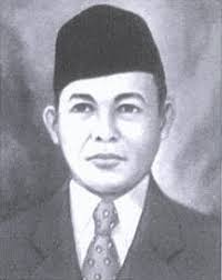 Kuliner Betawi - Mohammad Husni Thamrin (16 February 1894 – 11 January  1941) Ia dikenal sebagai salah satu tokoh Betawi (dari organisasi Kaoem  Betawi) yang pertama kali menjadi anggota Volksraad ("Dewan Rakyat")