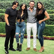 Hace diez años demostró ser habló sobre si le daría permiso a su hija de usar tatuajes: Pin De Barbara De Regil En Barbara De Regil Moda De Ropa Barbara De Regil Ropa Tumblr