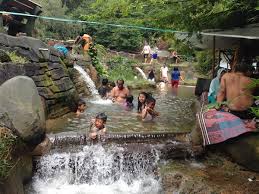 Banyak Cacing Istri Saya Takut Berendam Di Pemandian Air Panas Sari Ater Kompasiana Com