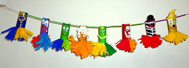 Bunter Clown Aus Toilettenpapierrolle Fasching Basteln Meine Enk Fasching Basteln Basteln Fasching Basteln Mit Kindern