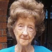 Dora Potts's Instagram, Twitter & Facebook