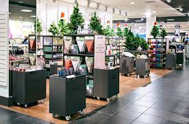 We did not find results for: Butlers Zeigt Gross Flagge Bei C A