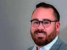 Jeffrey Scharf's Instagram, Twitter & Facebook