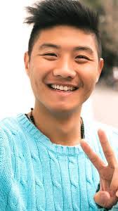 Da Teng's Instagram, Twitter & Facebook