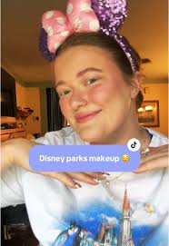 Finally cracked down my perfect Disney makeup that lasts all day through  the Florida heat and rain 😌 #disney #wdw #disneymakeup #disneyparks  #distok #fyp