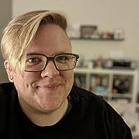 Lara Williamson's Instagram, Twitter & Facebook