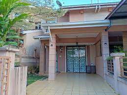 Situated in tanjung malim, this hotel is within 6 mi (10 km) of sultan azlan shah polytechnic, jerang belanga, and sultan idris education university. Dinaim Homestay Tanjung Malim Houses For Rent In Tanjong Malim Negeri Perak Malaysia