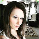 Cindy Hoog's Instagram, Twitter & Facebook