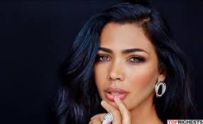 These are the richest people in the world! Top 10 Richest Celebrities Of South Africa 2018 Toprichest Top 10 Richest Celebrities Of South Africa 201 Richest Celebrities Celebrities Charlize Theron