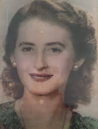 can someone edit my mom's photo?