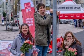 Mario ist der richtige als bürgermeister für hennef. Hennef Aktionstag Auf Marktplatz Strassenbenennung Nach Der Ersten Ratsfrau Rheinische Anzeigenblaetter De