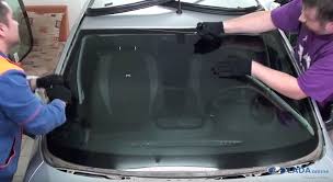 У автомобиля от удара разбилось лобовое стекло. Https Xn 80aal0a Xn 80asehdb Do My Self Repair Repair Lada Vesta 608 Zamena Lobovogo Stekla Lada Granta Priora Kalina Largus Html